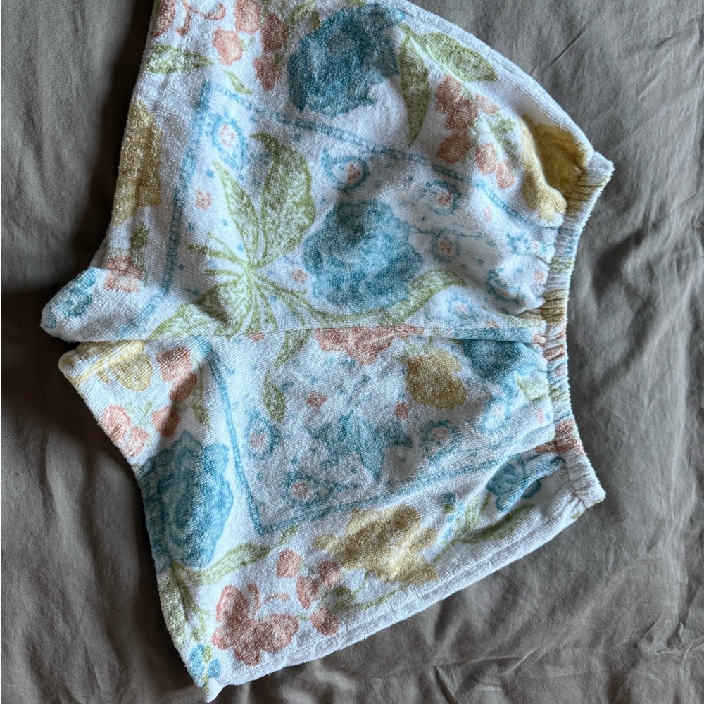 Floral Patterned Women's Shorts